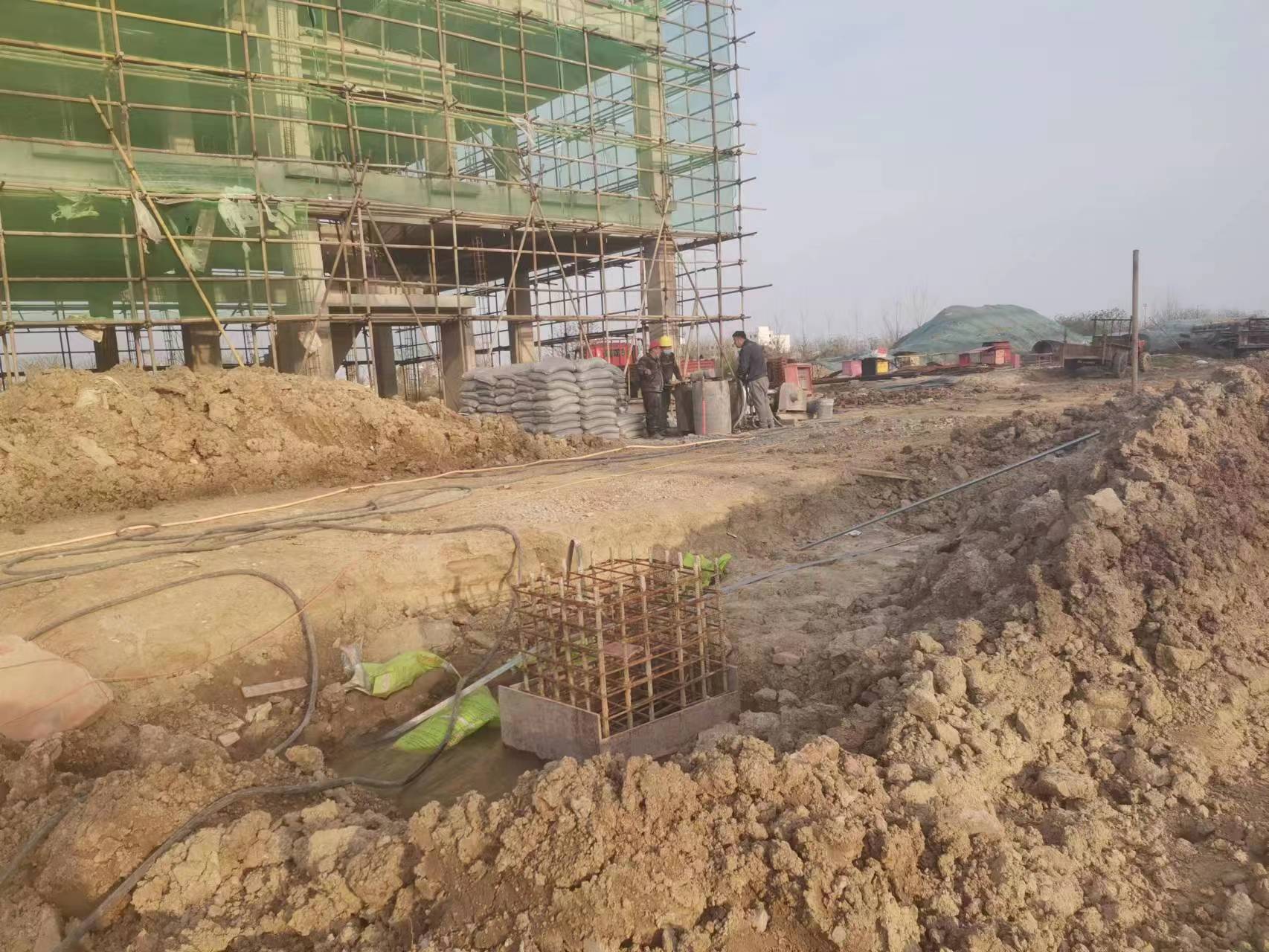 丰泽当桥梁出现裂缝的时候应该及时加固修补